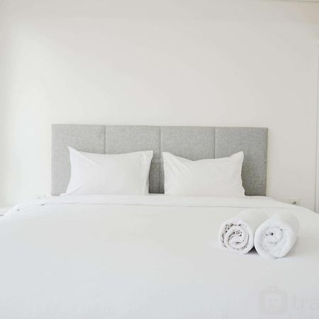 Nice And Cozy Studio Room At Casa De Parco Apartment By Travelio Tangerang Exterior foto
